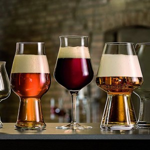 Choosing The Right Glass for Craft Beers: Shape Matters