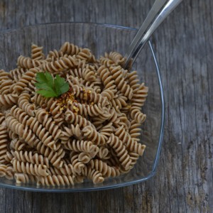 hobnobmag quick pasta sauce recipe