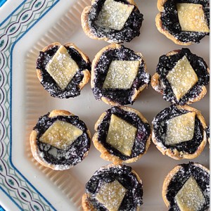 One-Bite Mini Pies with Blueberries, Lavender & Hibiscus