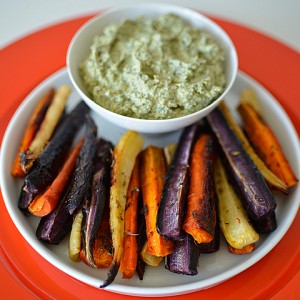 Roasted Carrots with Creamy Kale Dip: A Tricolor Harvest Splendor