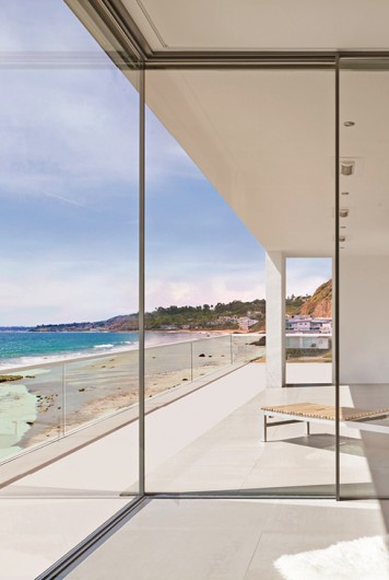 HOBNOBMAG Minimal Sliding Glass Wall System